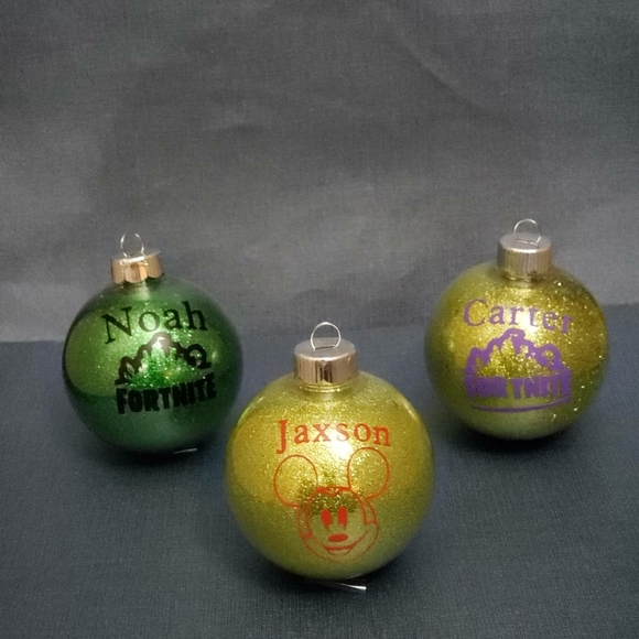 Personalized Christmas ornaments - Picture 5 of 5